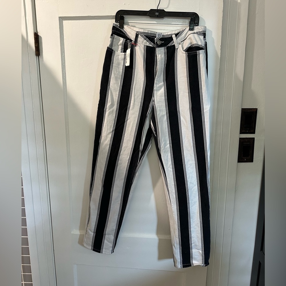 Vintage BDG urban outfitters black and white stripe jeans - NWT size 31